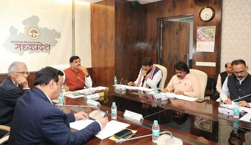 l-bhopal251125081442-1764099303