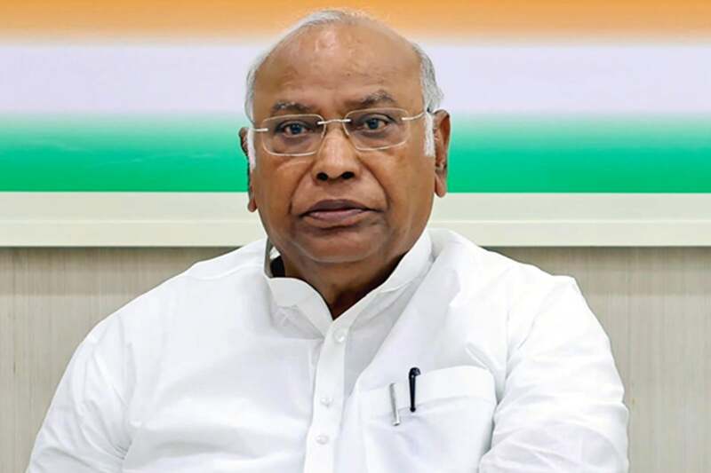 mallikarjun-kharge-1763375667