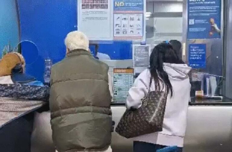 l-bhopal05122508061900-1764962219