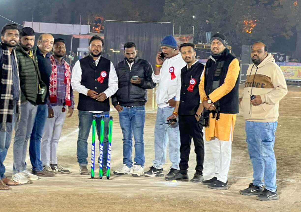 फेंद्स ३