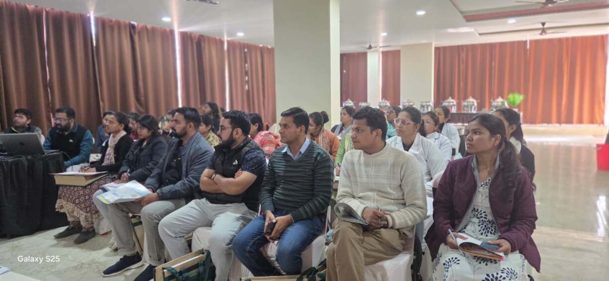 मातृ पोषण और पेरेंटल आयरन के लिए (1)