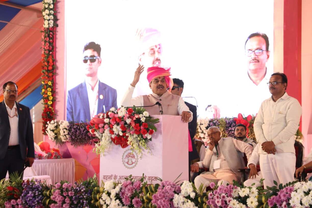 मुख्यमंत्री डॉ मोहन यादव ने माखन नगर में सिंगल की (5)