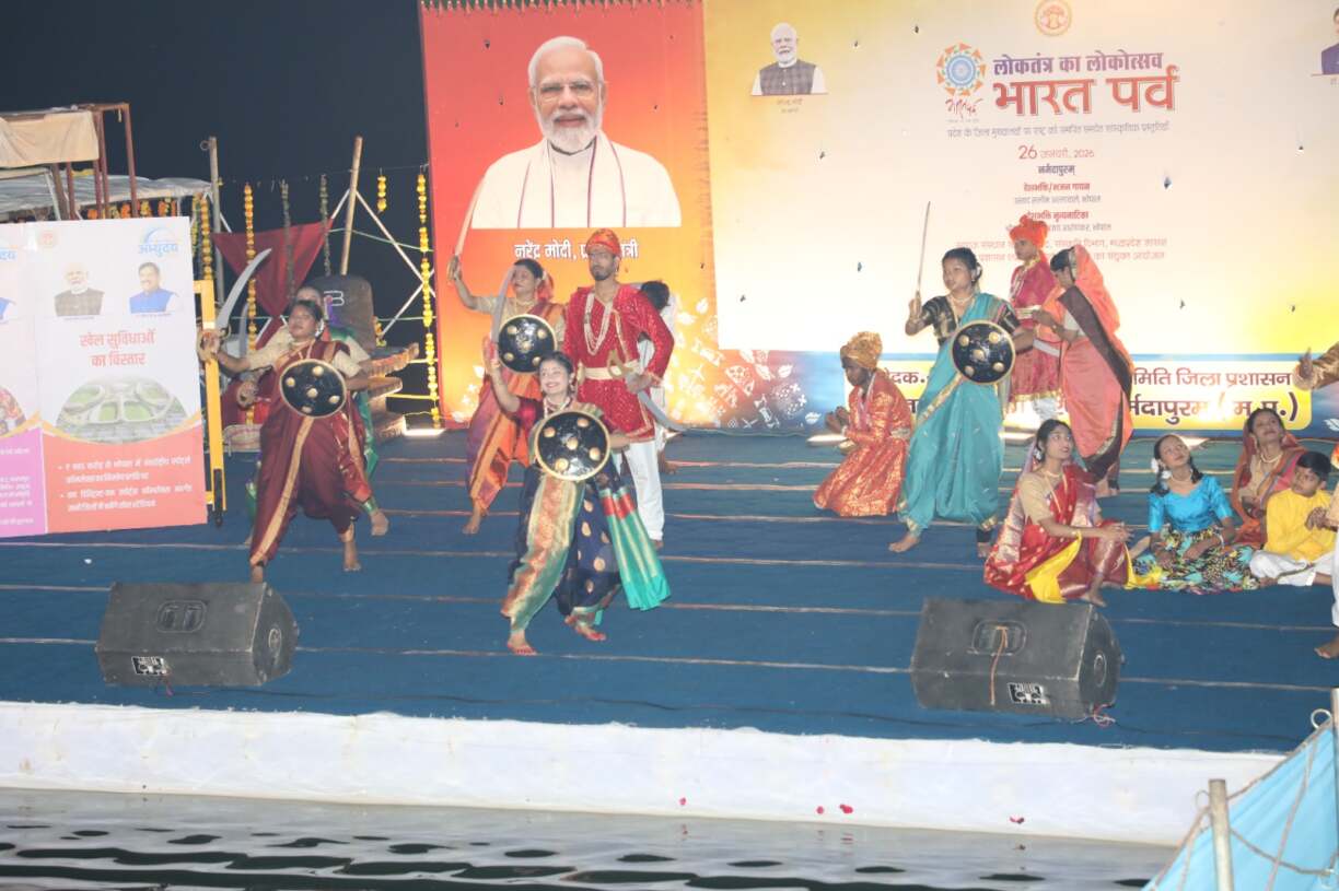 लोकतंत्र के लोक उत्सव भ