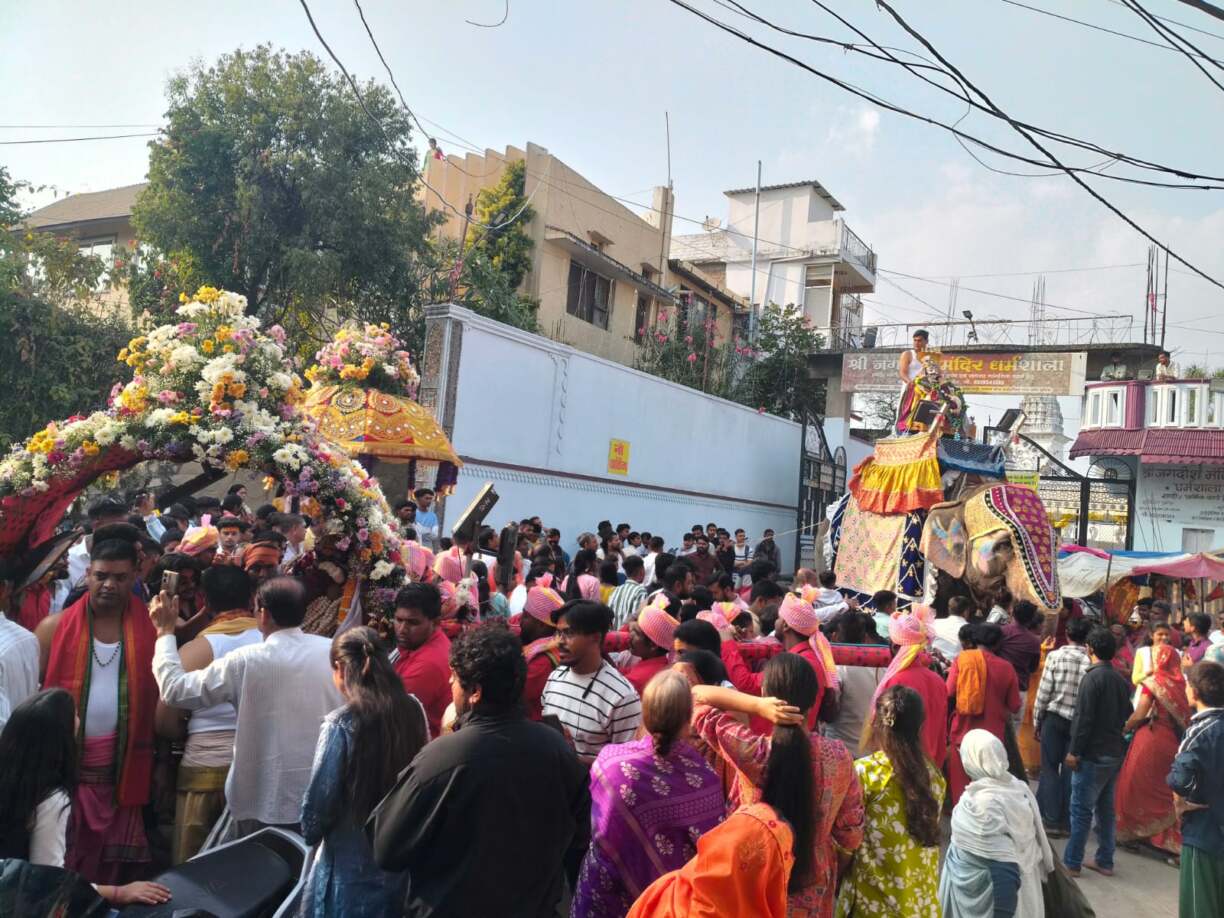 जिले में लाखों श्रद्धालु बने महाशि(4)