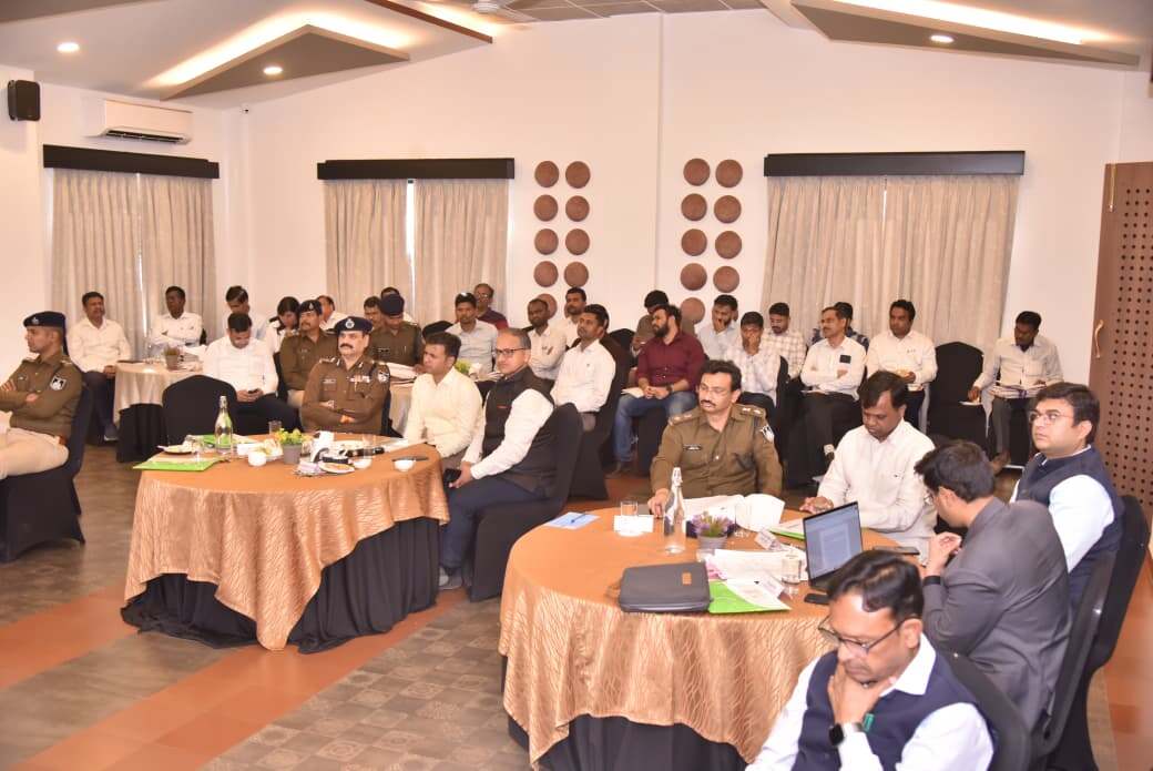 वन व्यवस्थापन के प्रकरणों का उच्च प्राथमिकता से निराकरण किया जाए (2)