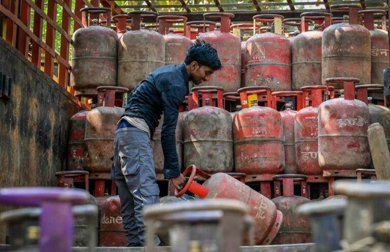 000000000-1773123318