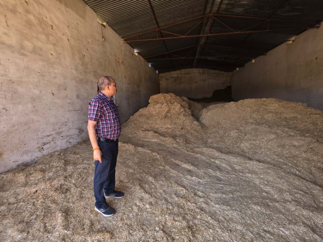 एसडीएम इटारसी श्री निलेश शर्मा ने किया ग्रामों का निरीक्षण (2)