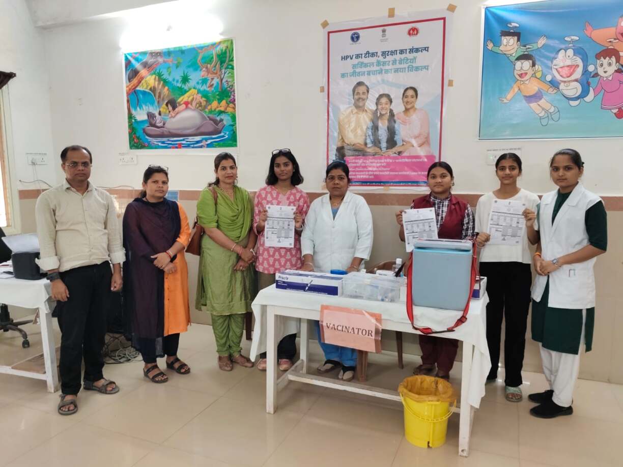 कलेक्टर के निर्देशानुसार ज