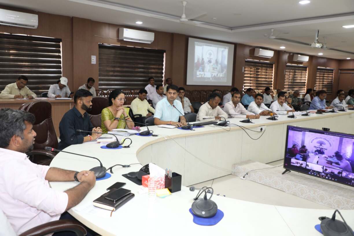 नरवाई जलाने की घटनाओं को र