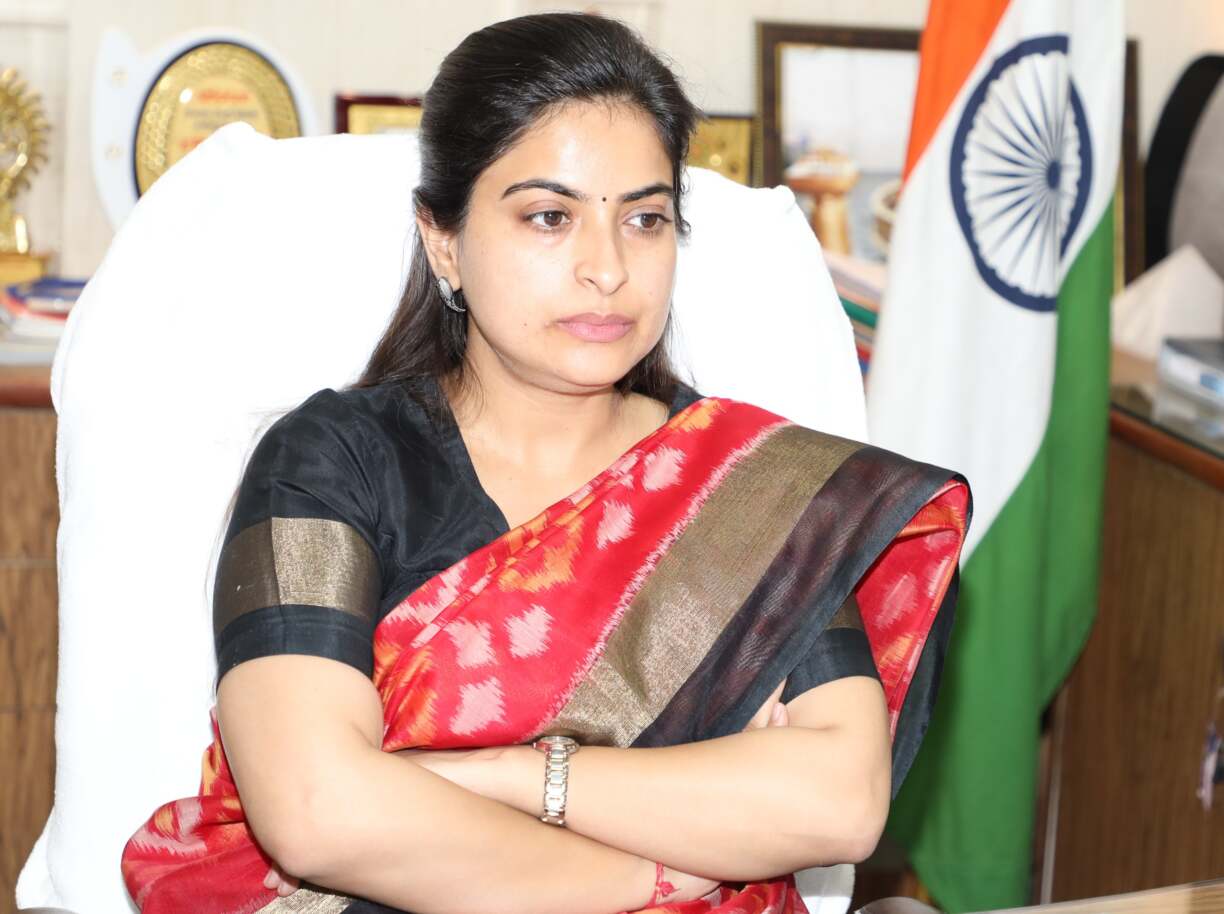 सड़क हादसों में घायलों की करें त्वरित मदद कलेक्टर सुश्री सोनिया मीना