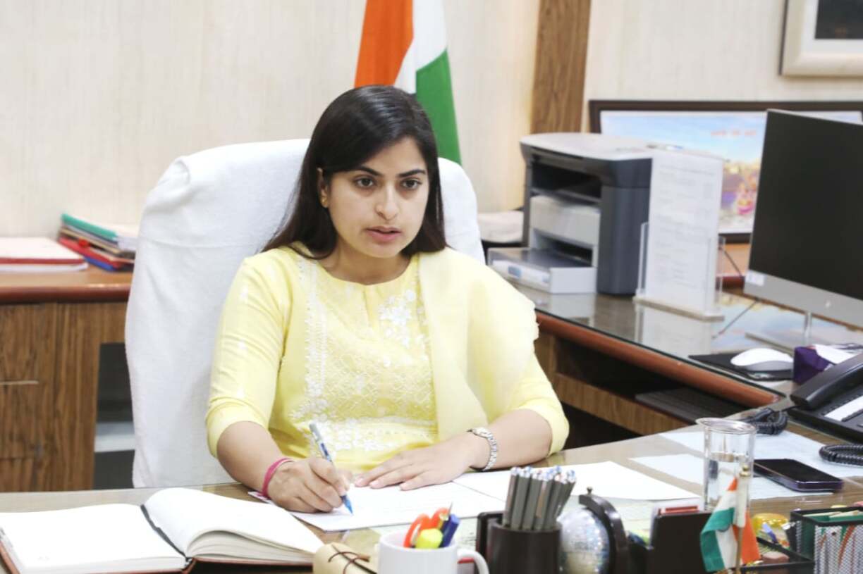 सभी एसडीएम जिले मेंर