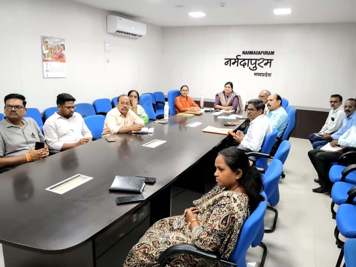 नगरीय निकाय एवं पंचायत मतदाता सूचीत (2)