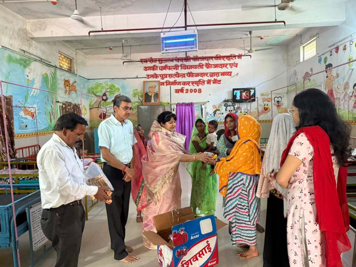 विश्व रेडक्रॉस दिवस पर नशा मुक्ति एवं पोषण जागरूकता कार्यक्रम आयोजित (1)
