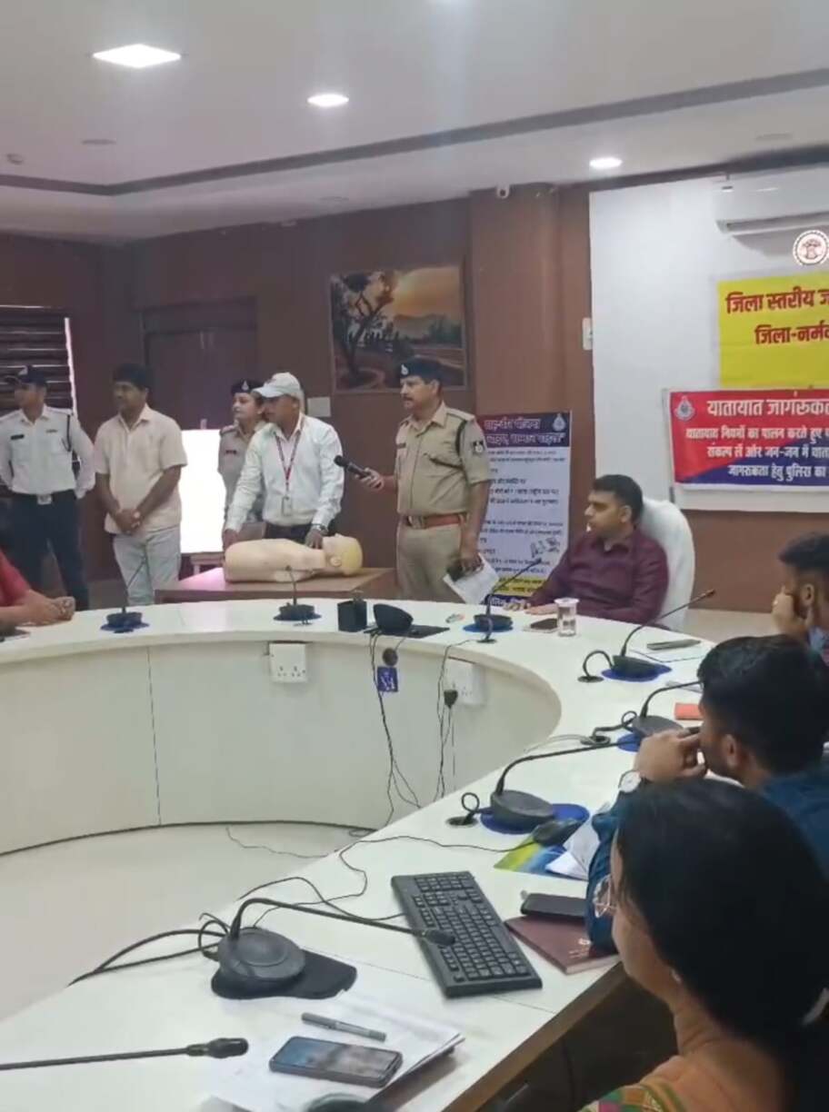 सीपीआर प्रक्रिया आपात स्थिति सिद्ध होती ह (1)