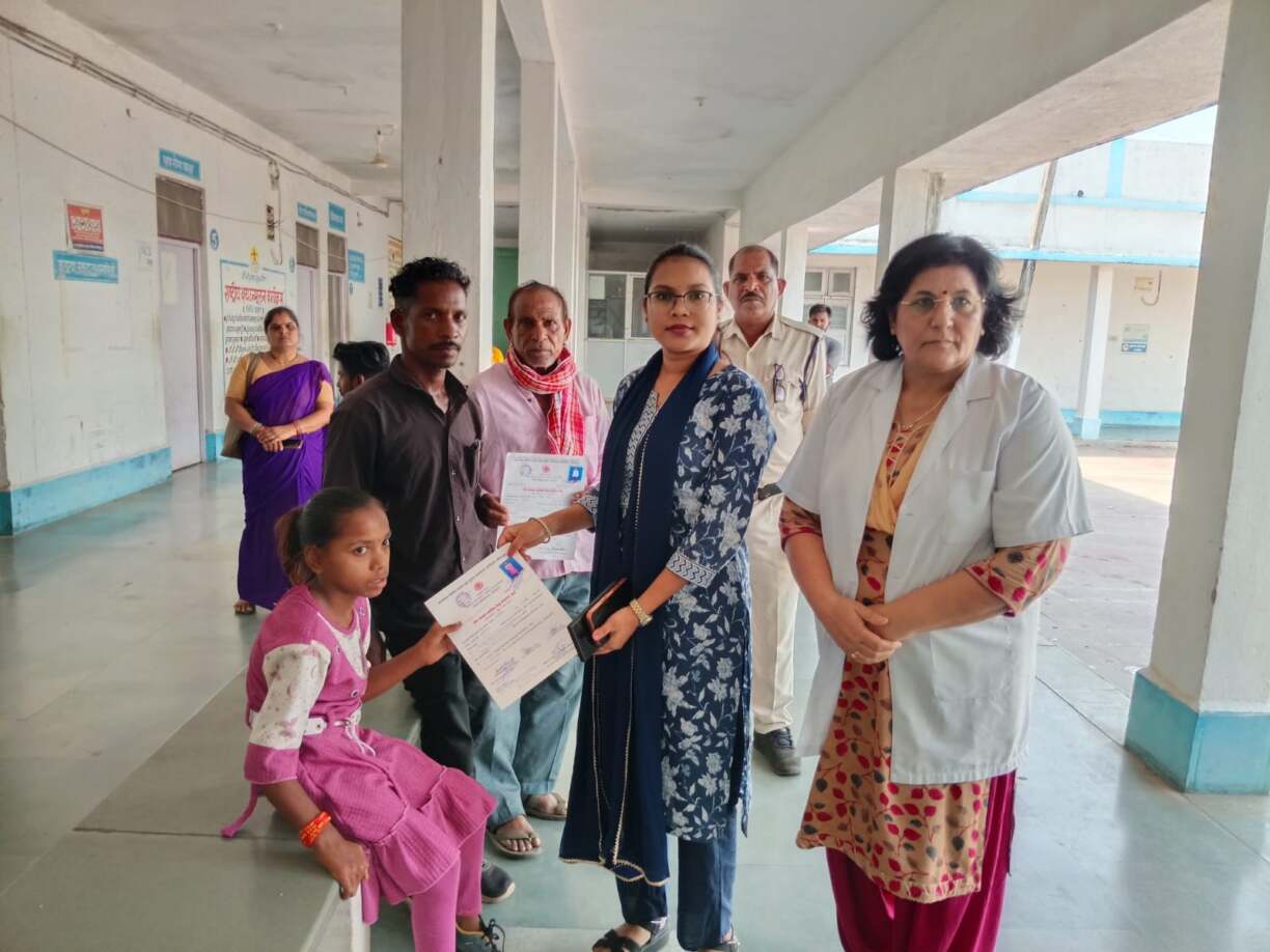 कलेक्टर की रात्रि चौपाल का दिखा एक और सकारात्मक परिणाम (2)