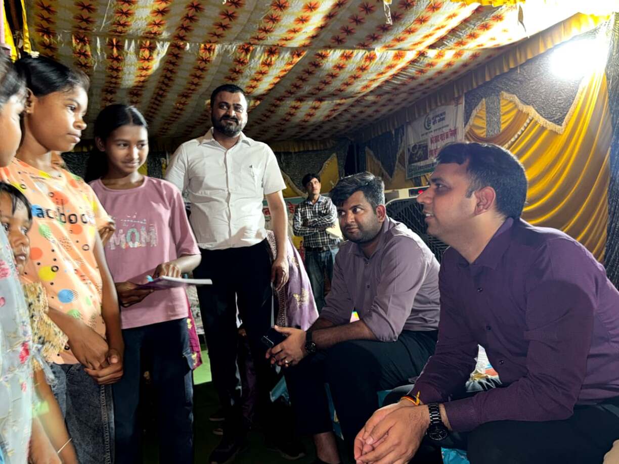 “खूब पढ़ो और आगे (1)