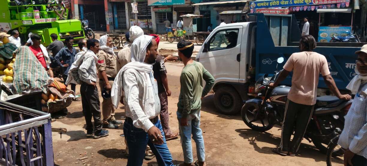 नगरीय क्षेत्रों में की जा रही अतिक्रमण हटाने की कार्यवाही (4)