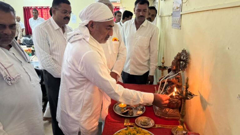 विश्व पर्यावरण दिवस पर कृषि महाविद्यालय पवारखेड़ा में सांसद दर्शन सिंह चौधरी की सहभागिता, (2)