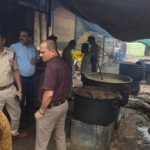 इटारसी रेलवे स्टेशन पर खानपान वेंडरों पर प्रशासन की बड़ी कार्रवाई (3)