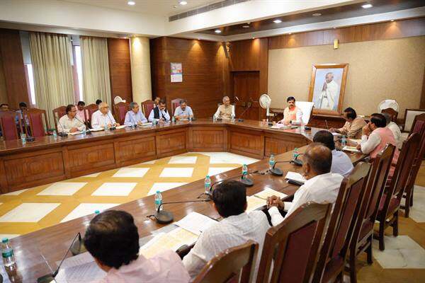 गुरु पूर्णिमा पर प्रदेश में मनाययादव