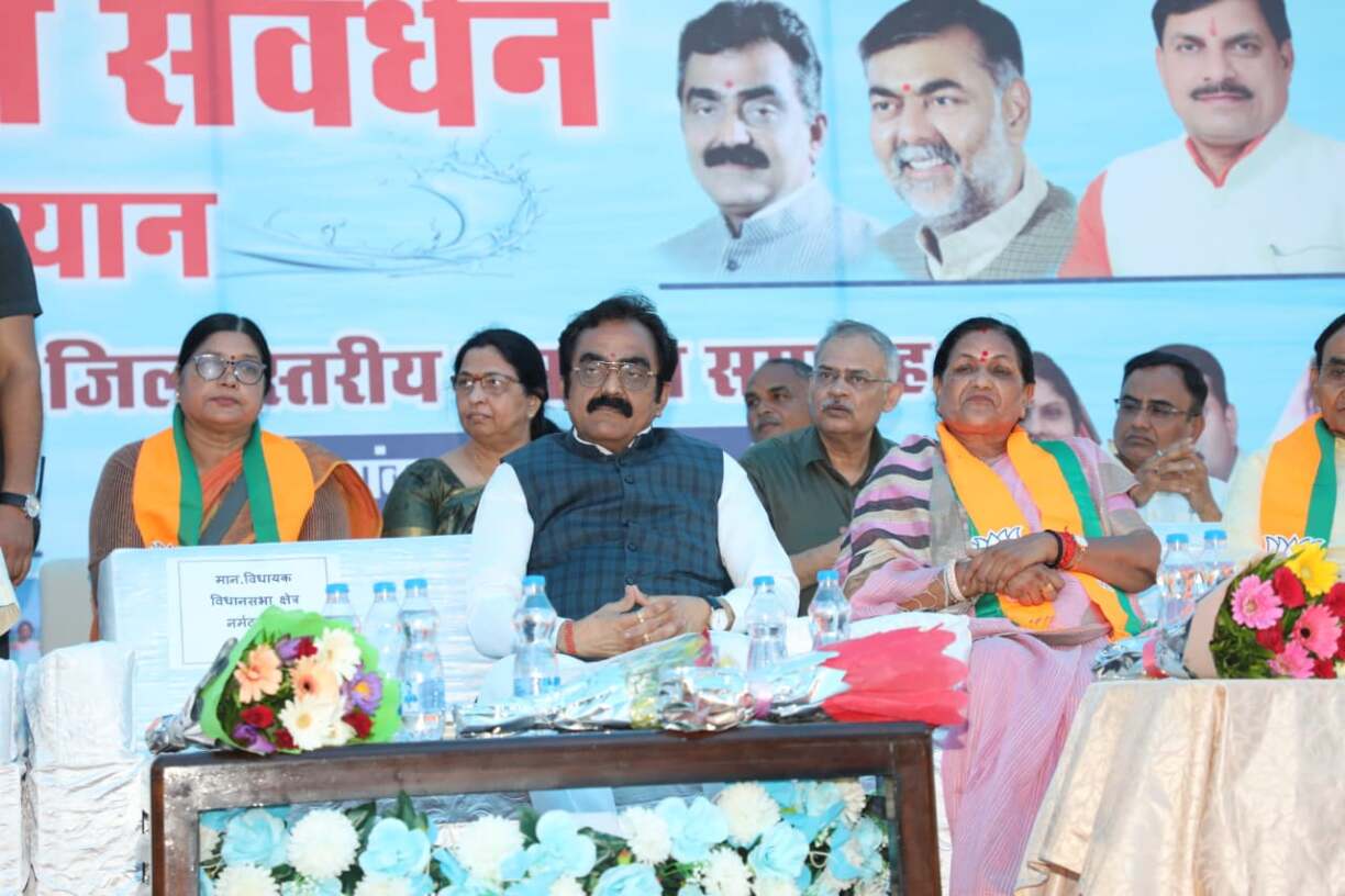 जल चेतना से जन चेतना का सेतु बना जल गंगा संवर्धन अभियान प्रभारी मंत्री श्री राकेश सिंह (2)