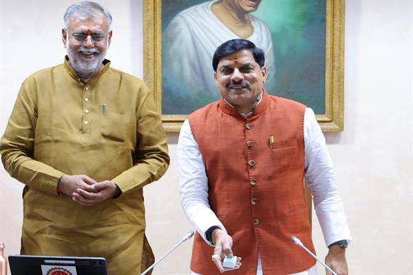 मुख्यमंत्री डॉ. यादव ने लॉन्च किया दृष्टि ऑनलाइन प्लेटफॉर्म