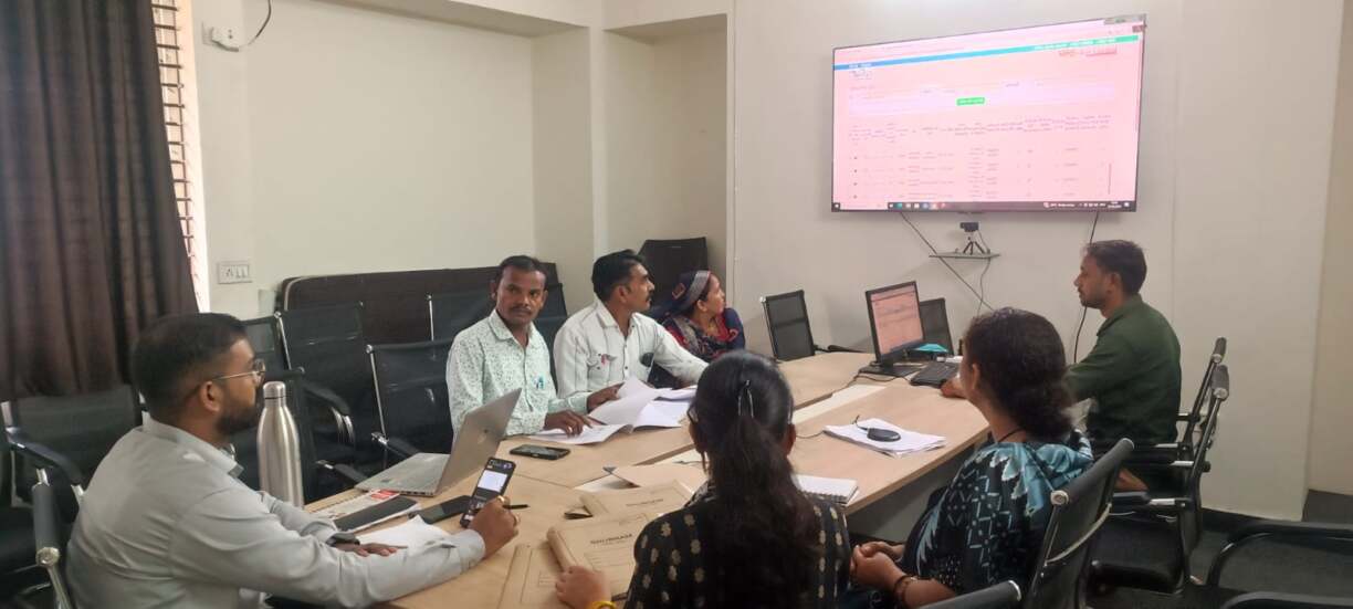 सिवनी मालवा में आंगनवाड़ी कार्यकर्ता-सहायिका पदों के लिए चयन समिति की बैठक