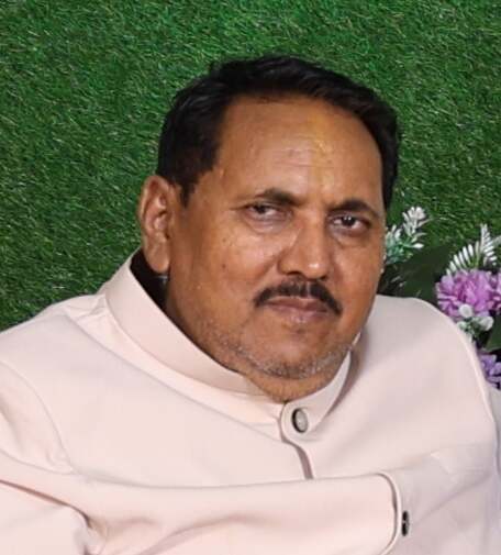 जीवित पितरों का अपमान, मरने पर पिंडदान, क्या अनुचित प्रथा नहीं ?   